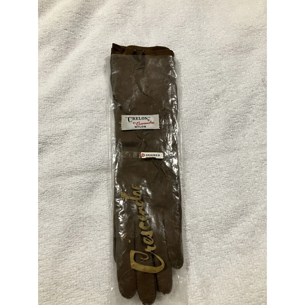 Vintage “Crelon” By Crescendoe Nylon Women’s Church Embellished Brown Gloves